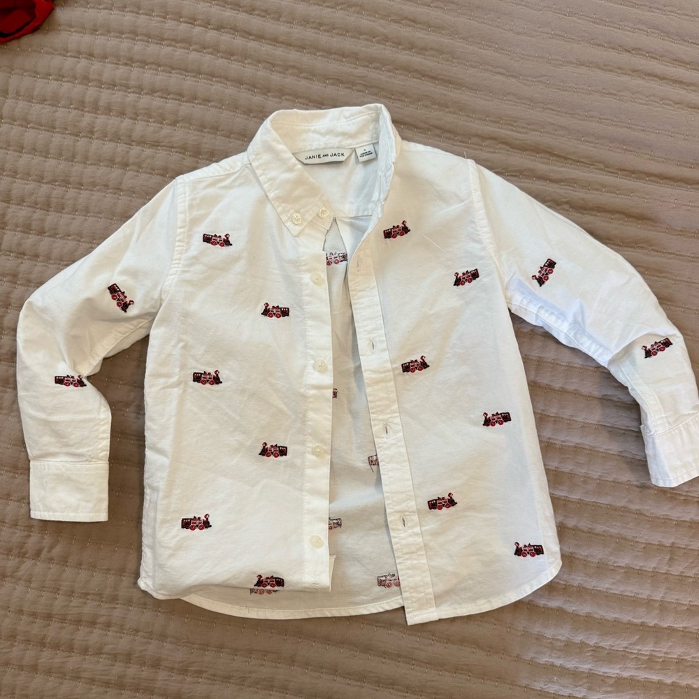NWOT Train button down Janie and jack
